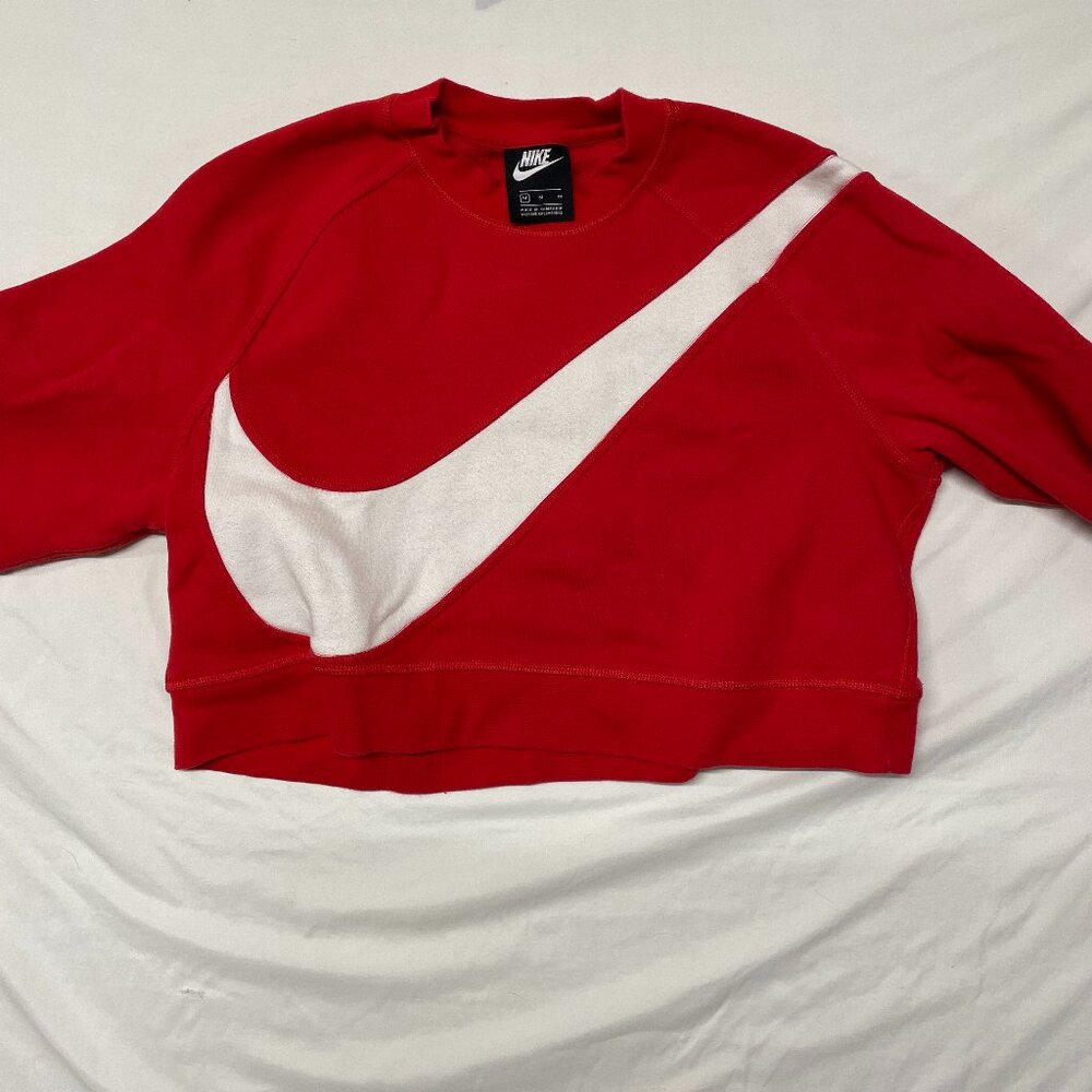 Cropped Nike Sweatshirt